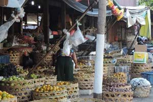 Singaraja market